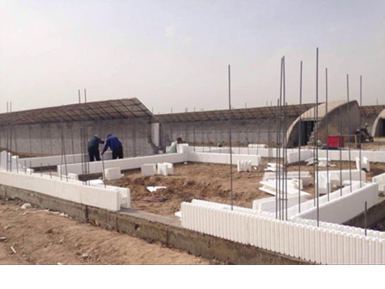 用新型模块（EPS模块）保温盖房过程